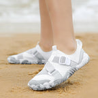 Damen Atmungsaktive Wassersportschuhe mit rutschfester Sohle und verstellbarem Riemen