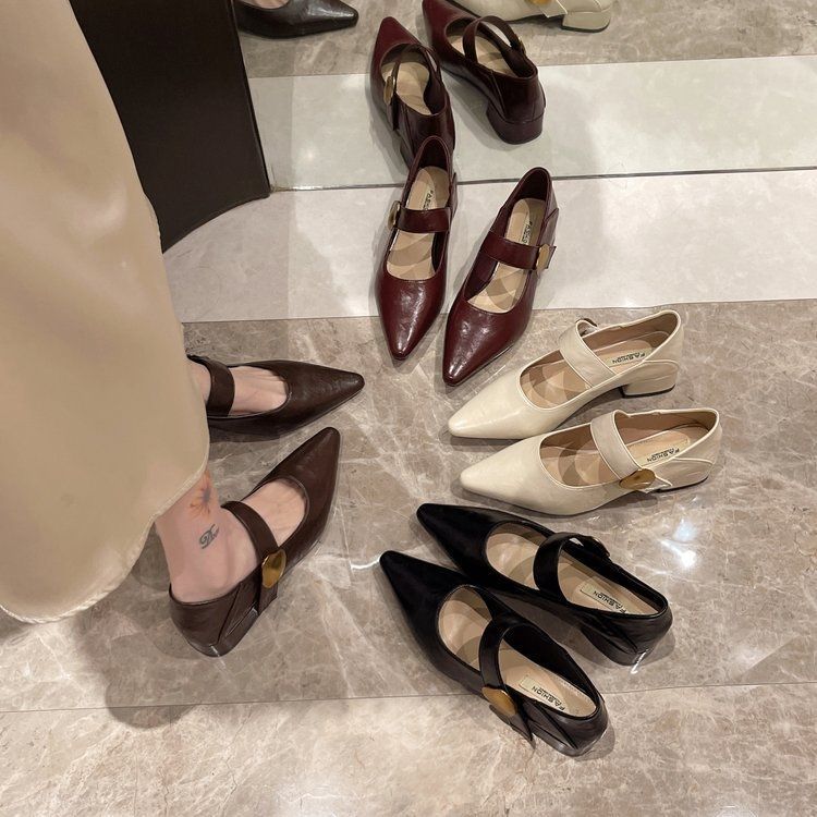 Damen elegante Mary Jane Pumps mit goldener Schnalle R&B