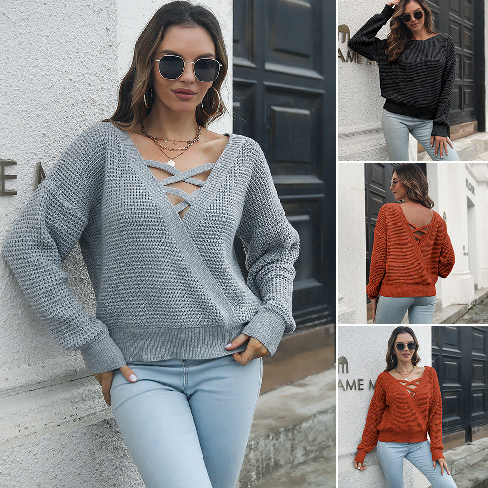 Damen Freizeit-Strickpullover mit elegantlyem V-Ausschnitt und verspielten Kreuzdetails R&B