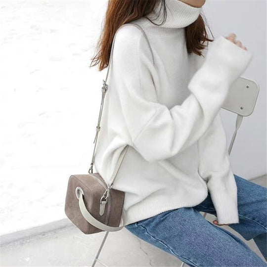 Damen Oversized Pullover mit hohem Kragen und Puffärmeln R&B
