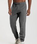 Herren Sportliche Jogginghose mit elastischem Bund und seitlichen Taschen R&B