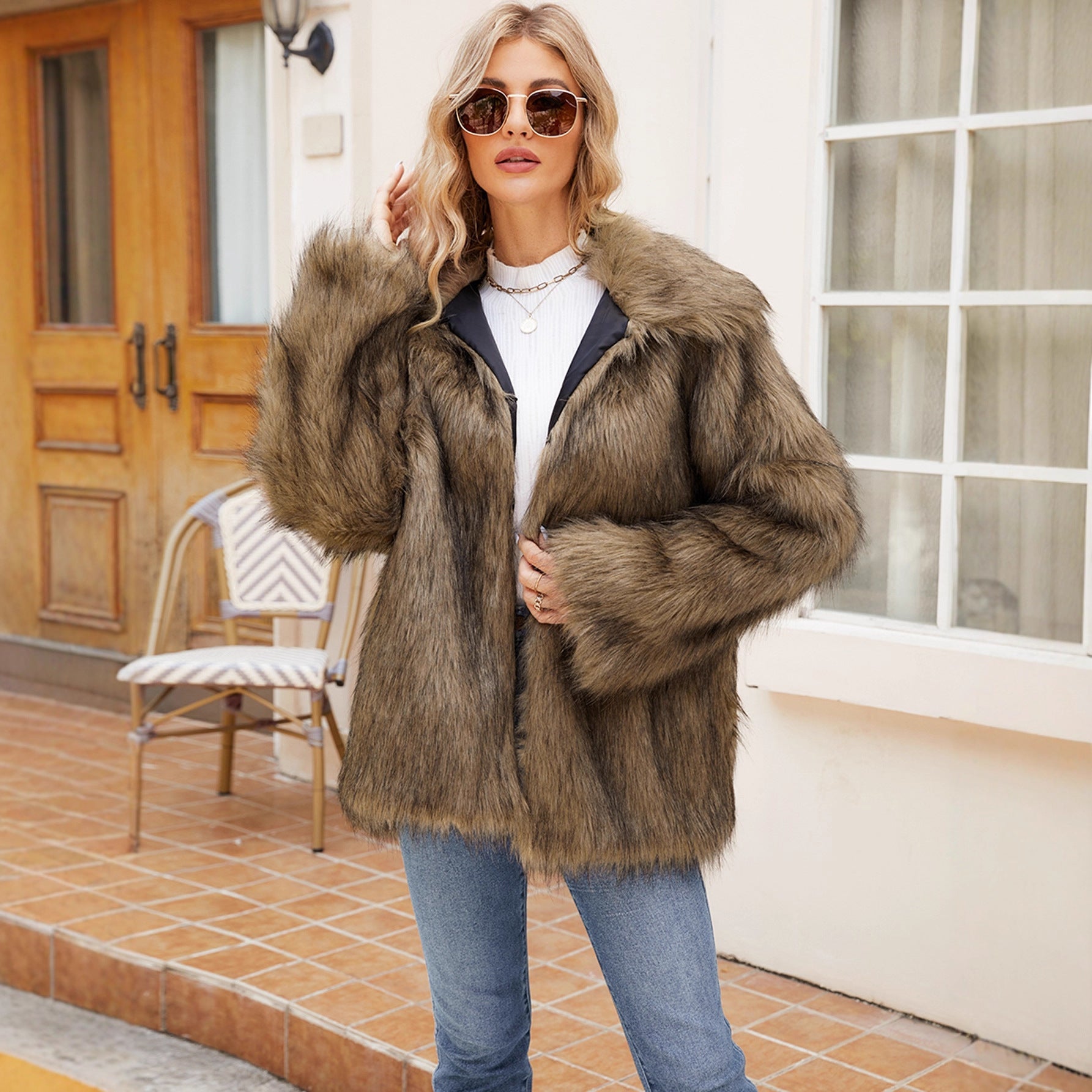 Damen Flauschige Kunstpelzjacke mit Umlegekragen und lockerer Passform R&B