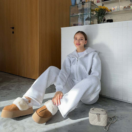 Damen bequemer Fleece-Jogginganzug mit Kapuze und seitlichen Taschen R&B