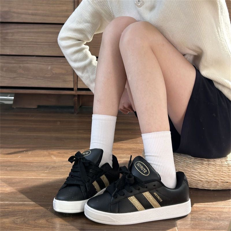 Damen Sneakers mit sportlichem Design und rutschfester Sohle