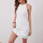 Damen nan ärmelloses Minikleid mit Neckholder, Lochstickerei und floraler Häkelapplikation R&B