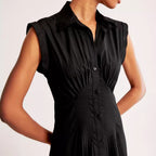 Damen Maxikleid mit Schulterklappen und klassischem Knopfverschluss