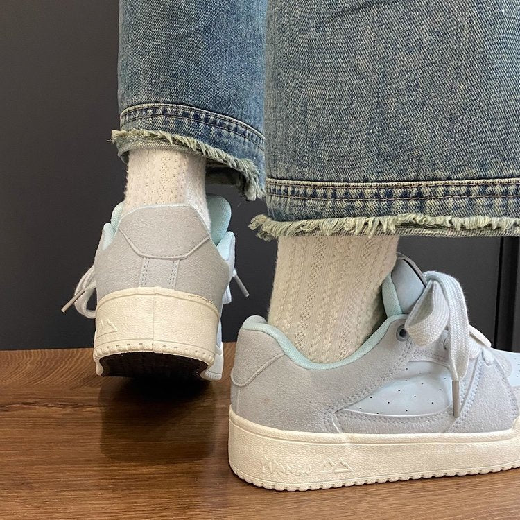 Damen Sneakers mit niedlichem Hello Kitty Design und bequemer Dämpfung R&B