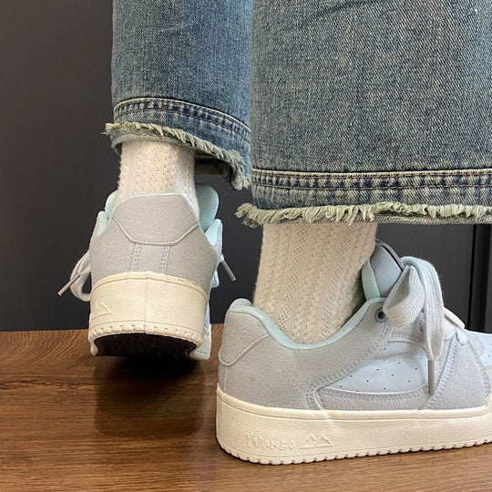 Damen Sneakers mit niedlichem Hello Kitty Design und bequemer Dämpfung R&B