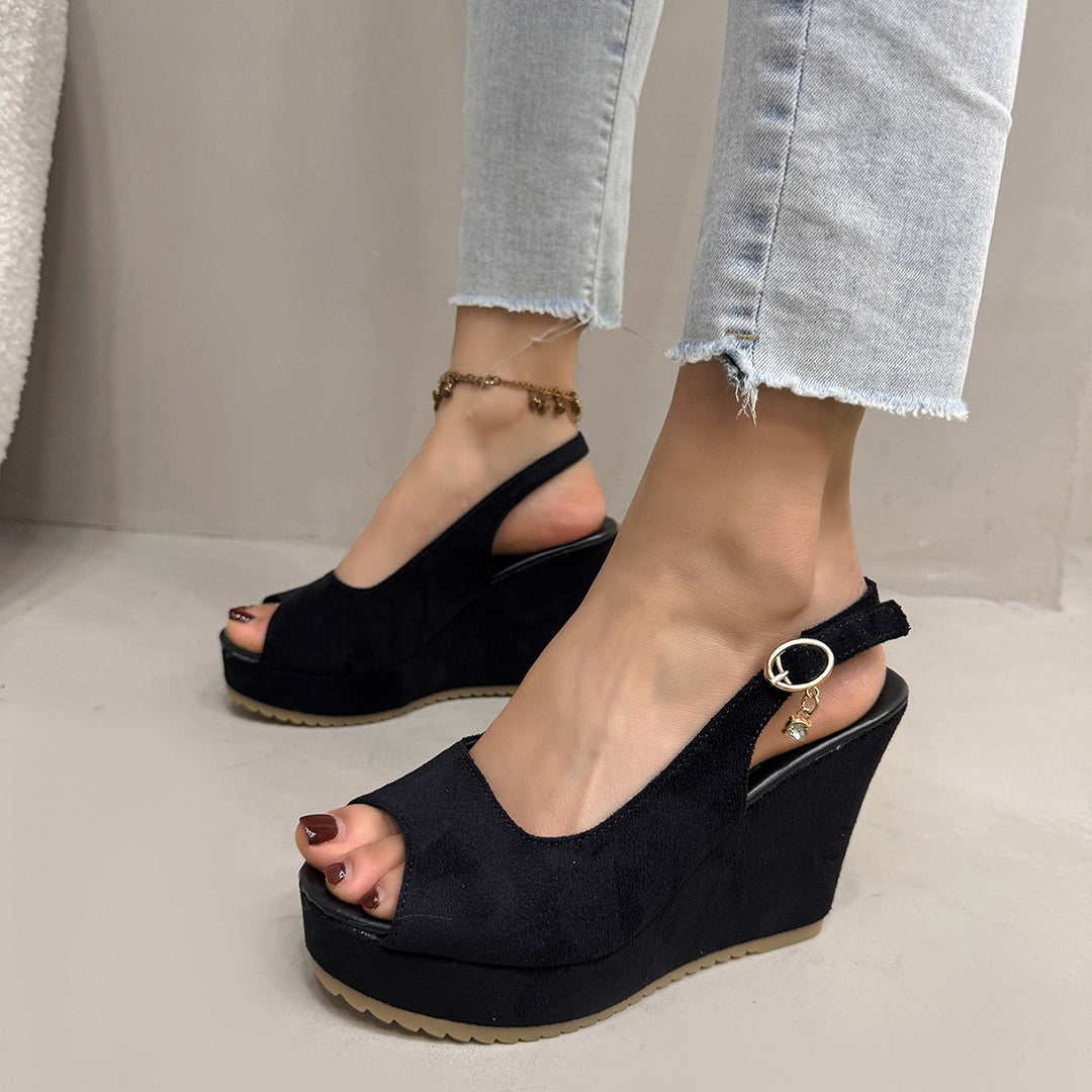Damen Wedge-Sandalen mit modischem Perlen-Detail R&B