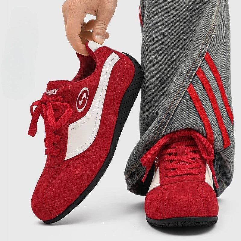 Damen Sportliche Sneaker mit robustem Wildleder-Obermaterial und rutschfester Sohle R&B