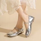 Damen Ballerinas mit dekorativem Riemen und glänzendem Finish R&B
