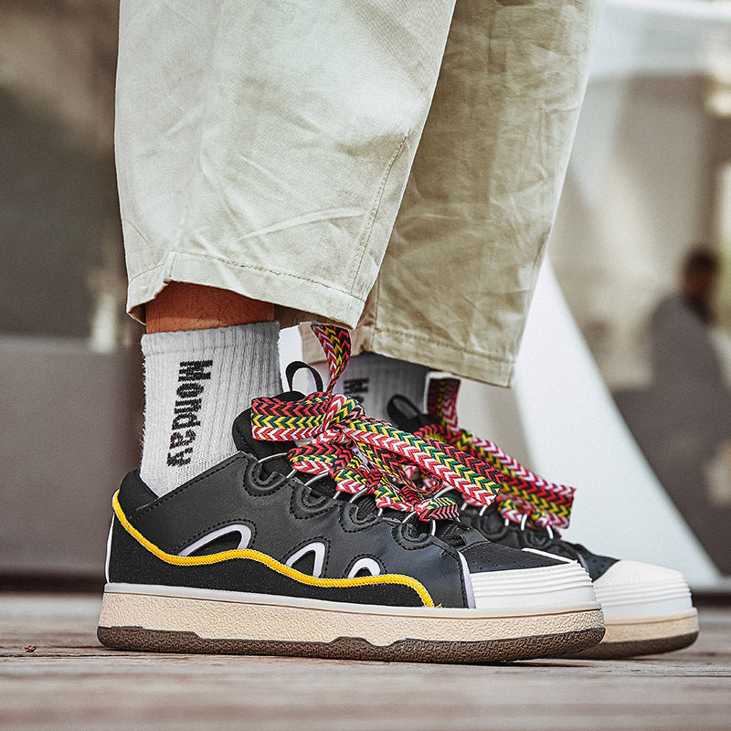 Damen Sportliche Freizeitsneaker mit bunten Schnürsenkeln und dämpfender Sohle R&B
