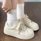 Damen Modische Sneakers mit stylischen Schleifen und gedämpfter Sohle