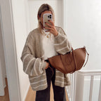 Damen Strickjacke mit voluminösen Ärmeln und modischen Streifen R&B