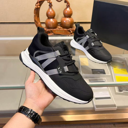 Damen Sportliche Sneakers mit innovativem Tragekomfort und atmungsaktiver Oberfläche R&B
