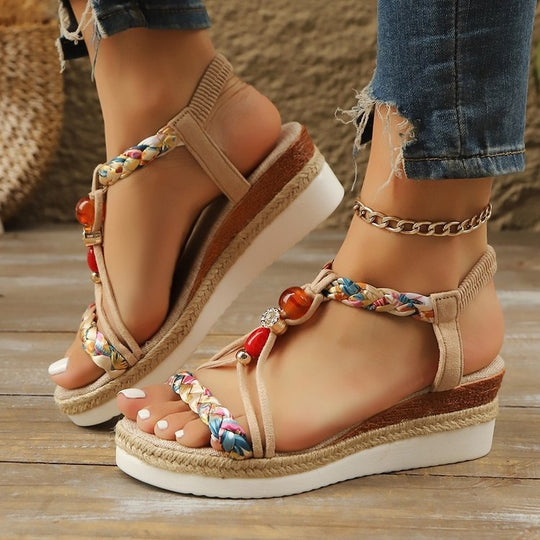 Damen Wedge-Sandaletten mit buntem Geflecht und modischen Perlen R&B