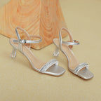 Damen Glamouröse Sandalen mit luxuriöser Verzierungen und elegantem Blockabsatz