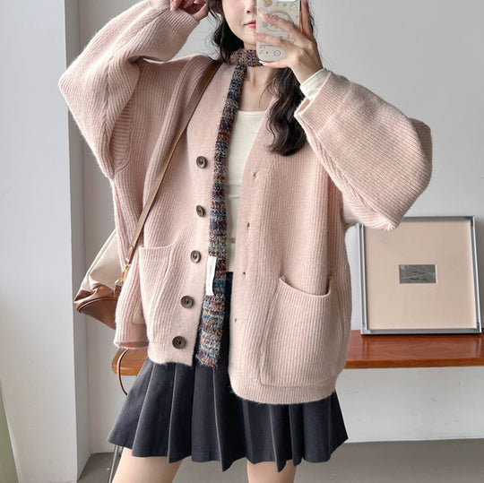 Damen Gemütliche Strickjacke mit großen Taschen und Knopfdetail R&B