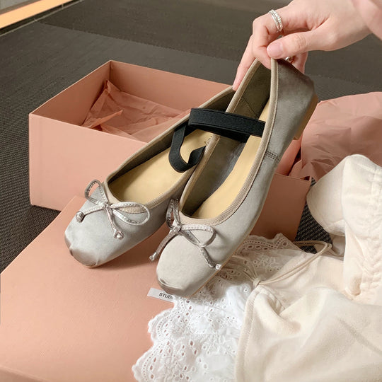 Damen Ballerina-Schuhe mit glamourösem Schleifendetail und flexiblem Riemendesign R&B