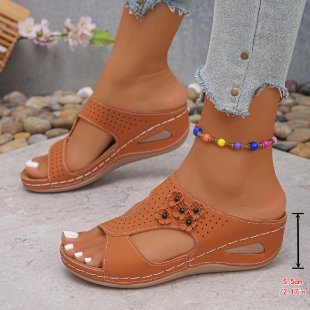 Damen Bequeme und luftige Pantoletten mit eleganten Durchbrüchen R&B