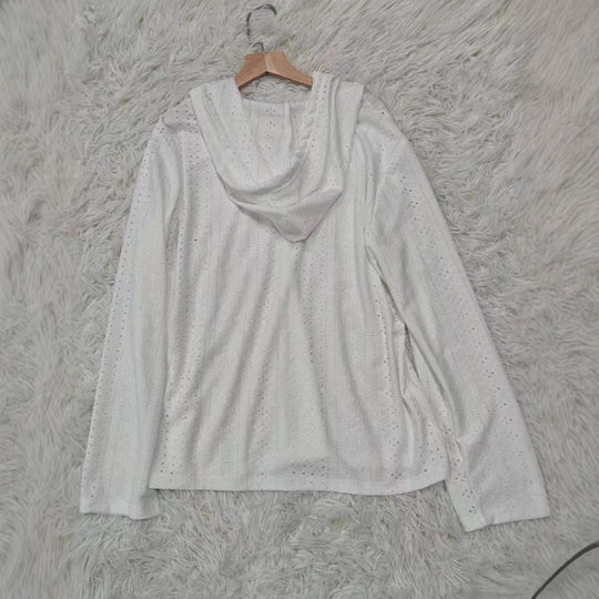 Damen lässiges Hoodie-Oberteil mit Knopfleiste und modernem Lochmuster R&B