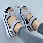 Damen sportliche Wedge-Sandalen mit verstellbarem Riemen R&B