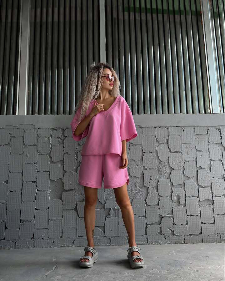 Damen lässiges Oberteil und Shorts-Set mit V-Ausschnitt und weitem Schnitt R&B