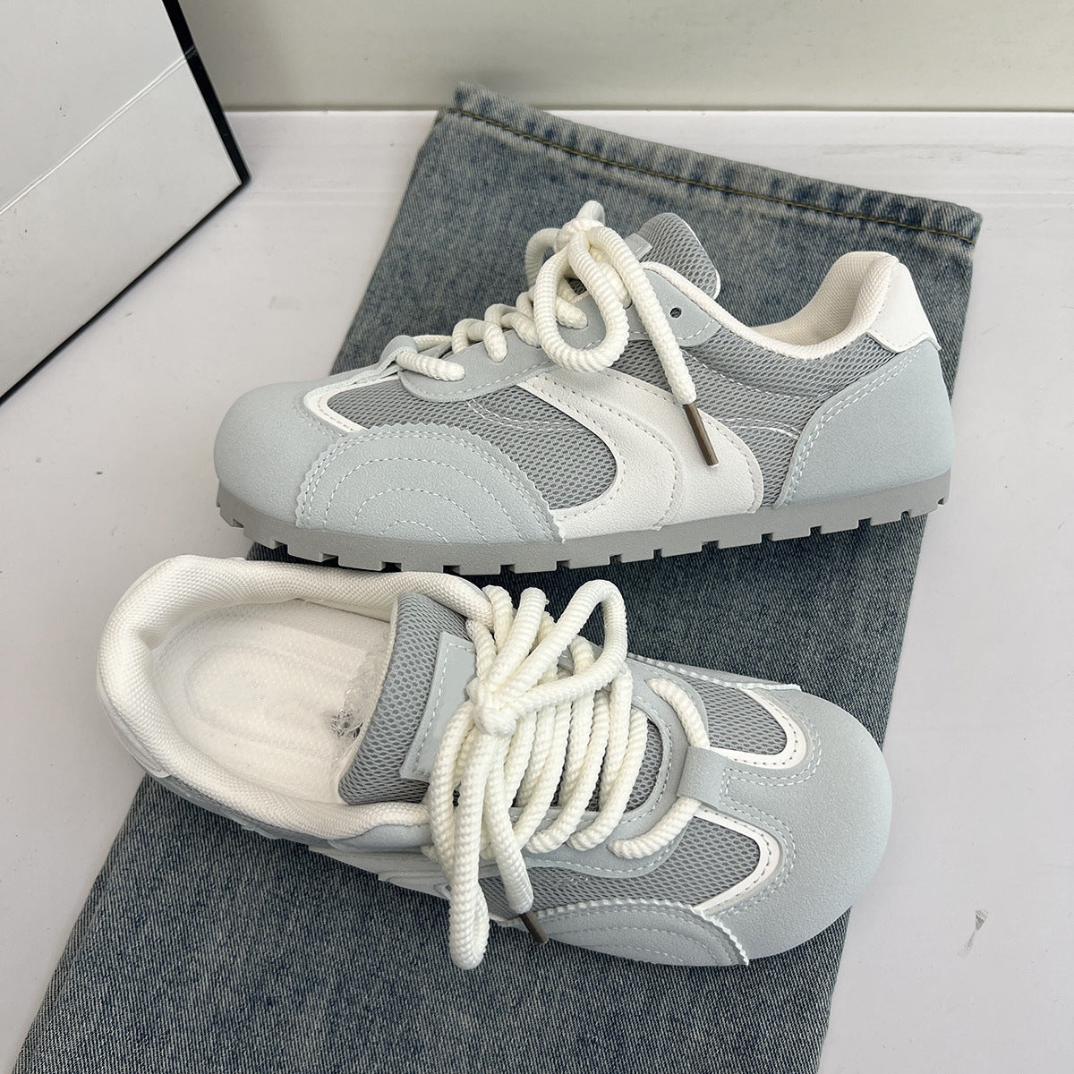 Damen Sportliche Sneakers mit atmungsaktiven Netzstrukturen und flexibler Sohle R&B
