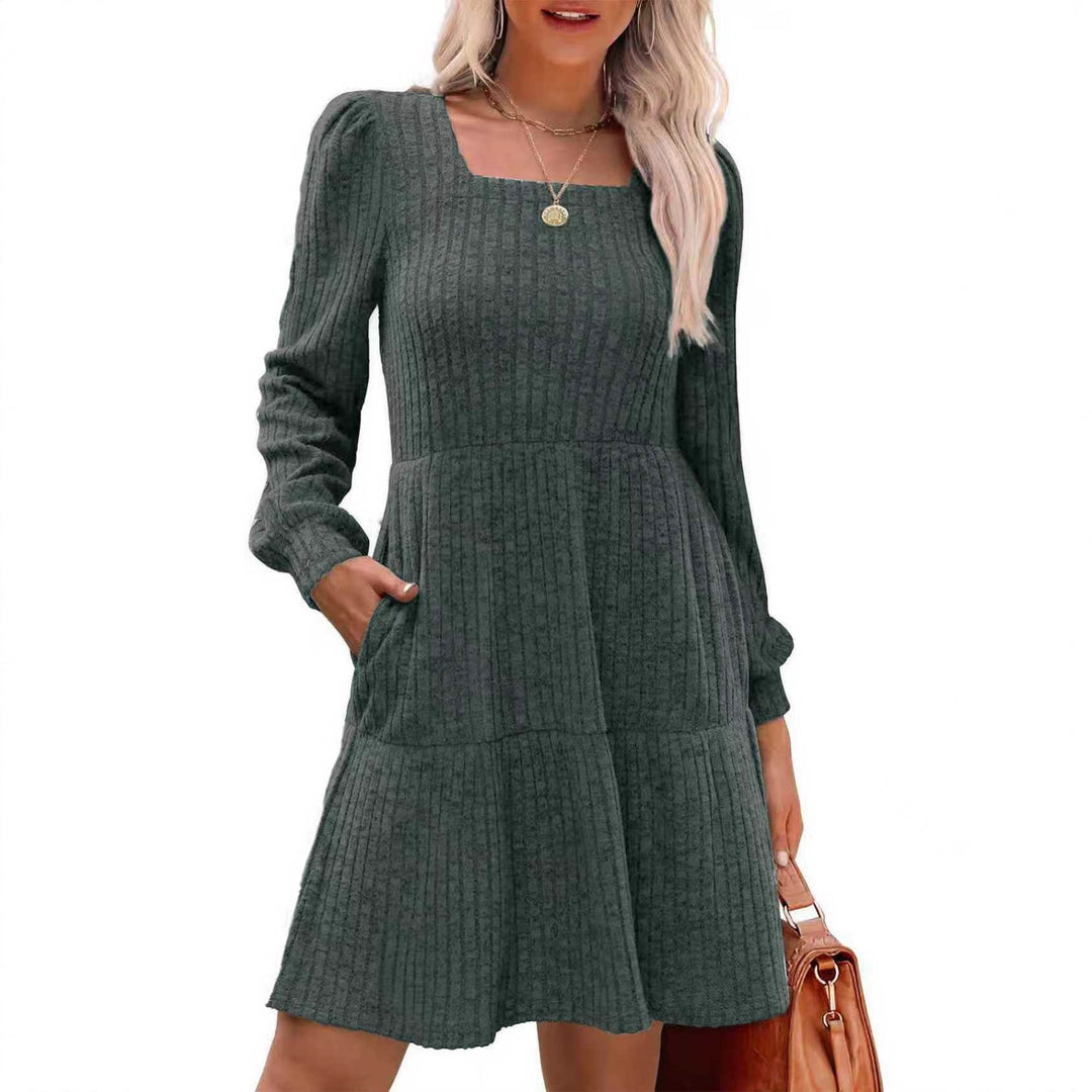 Damen Strickkleid mit modischem Quadrat-Ausschnitt und fließendem Rock R&B