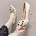 Damen stilvolle Pumps mit modischem Schmuckdetail und elegantem Absatz R&B