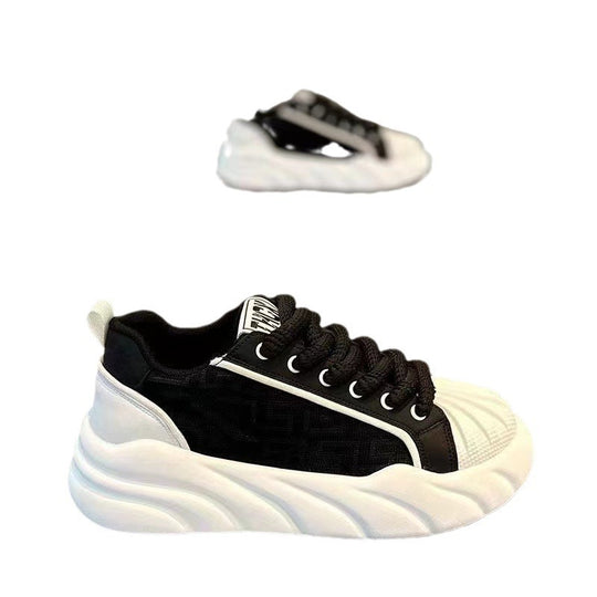 Damen Sportliche Sneaker mit texturierter Oberfläche und dämpfender Sohle R&B