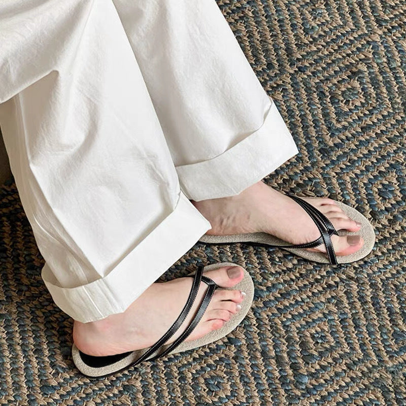 Damen Zehentrenner-Sandalen mit flexiblem Fußbett und elegantem Riemendesign R&B