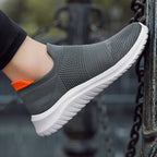 Damen Atmungsaktive Slip-On Laufschuhe mit elastischem Strickoberteil R&B