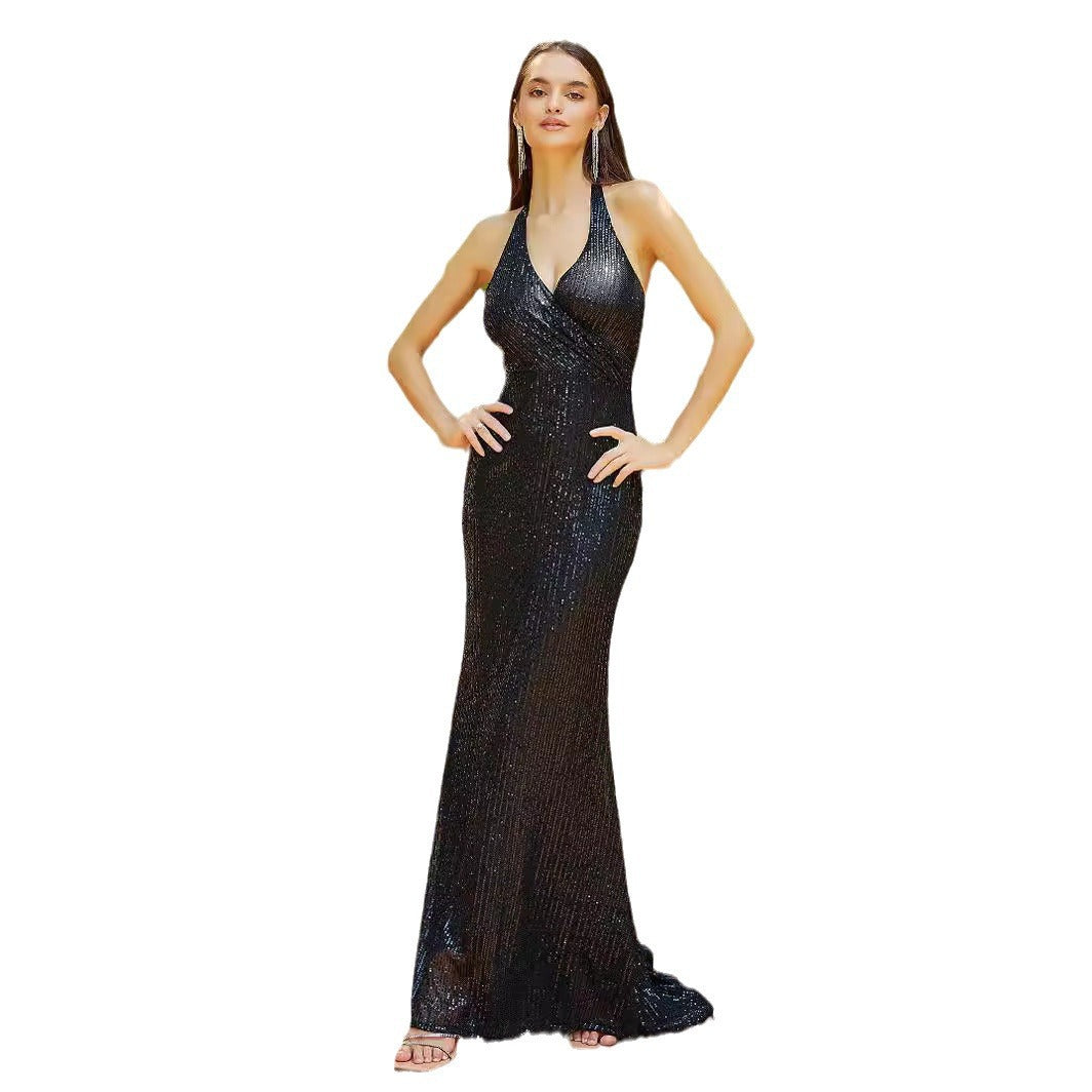 Damen Abendkleid mit funkelnden Pailletten und tiefer Halterneck-Optik R&B