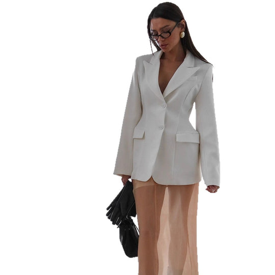 Damen Eleganter Blazer mit tailliertem Schnitt und modernen Details R&B