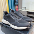 Damen Sportliche Lauf-Sneaker mit atmungsaktivem Obermaterial und rutschfester Sohle R&B