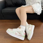 Damen Sneakers mit verspieltem Design und bequemer Dämpfung