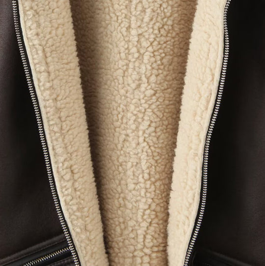 Damen Kunstlederjacke mit warmem Sherpa-Futter und praktischen Reißverschlusstaschen R&B