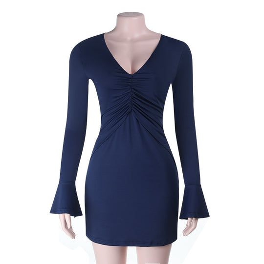 Damen Minikleid mit eleganten Rüschendetails und figurbetontem Schnitt R&B