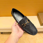 Herren Mokassin mit raffiniertem Schlangenleder-Design und elegantem Metallverschluss R&B