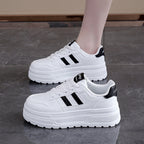 Damen Sneaker mit hohem Plateau und atmungsaktiver Oberfläche R&B