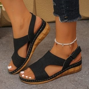 Damen Wedge-Sandalen mit komfortablem Fußbett und atmungsaktiven Ausschnitten R&B