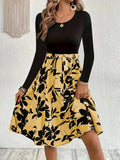 Damen Elegantes Midikleid mit floralem Print und gesmoktem Oberteil R&B