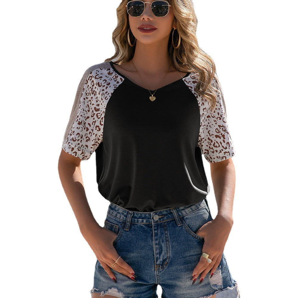 Damen lässiges T-Shirt mit animalischem Muster und Amerikanischem Ausschnitt R&B