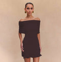 Damen Mini-Wickelkleid mit elegantem Off-Shoulder Design und raffinierten Rüschendetails
