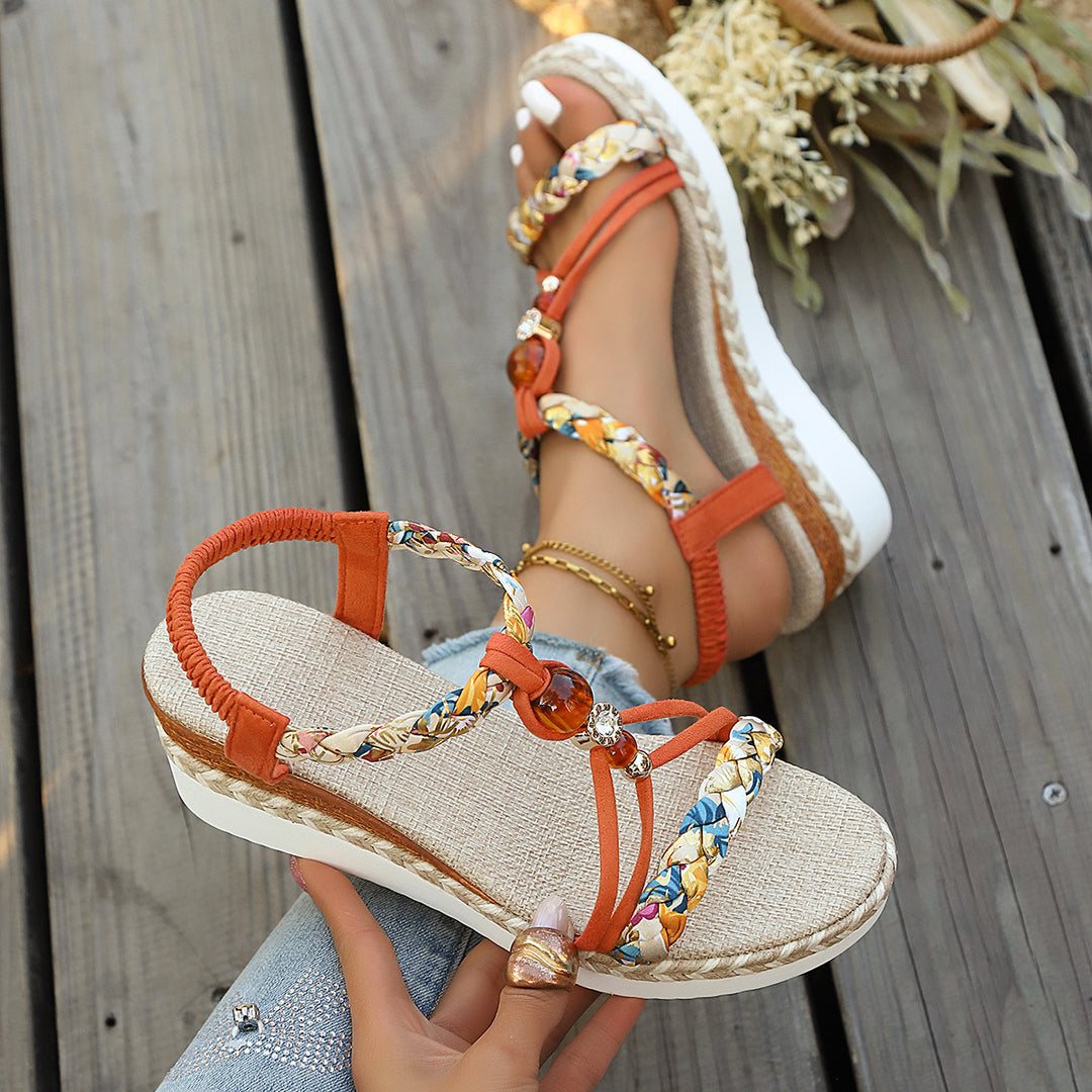 Damen Wedge-Sandaletten mit farbenfrohen Perlen und geflochtenem Riemendesign R&B