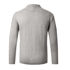 Herren Strickjacke mit elegantem Zopfmuster und hohem Kragen