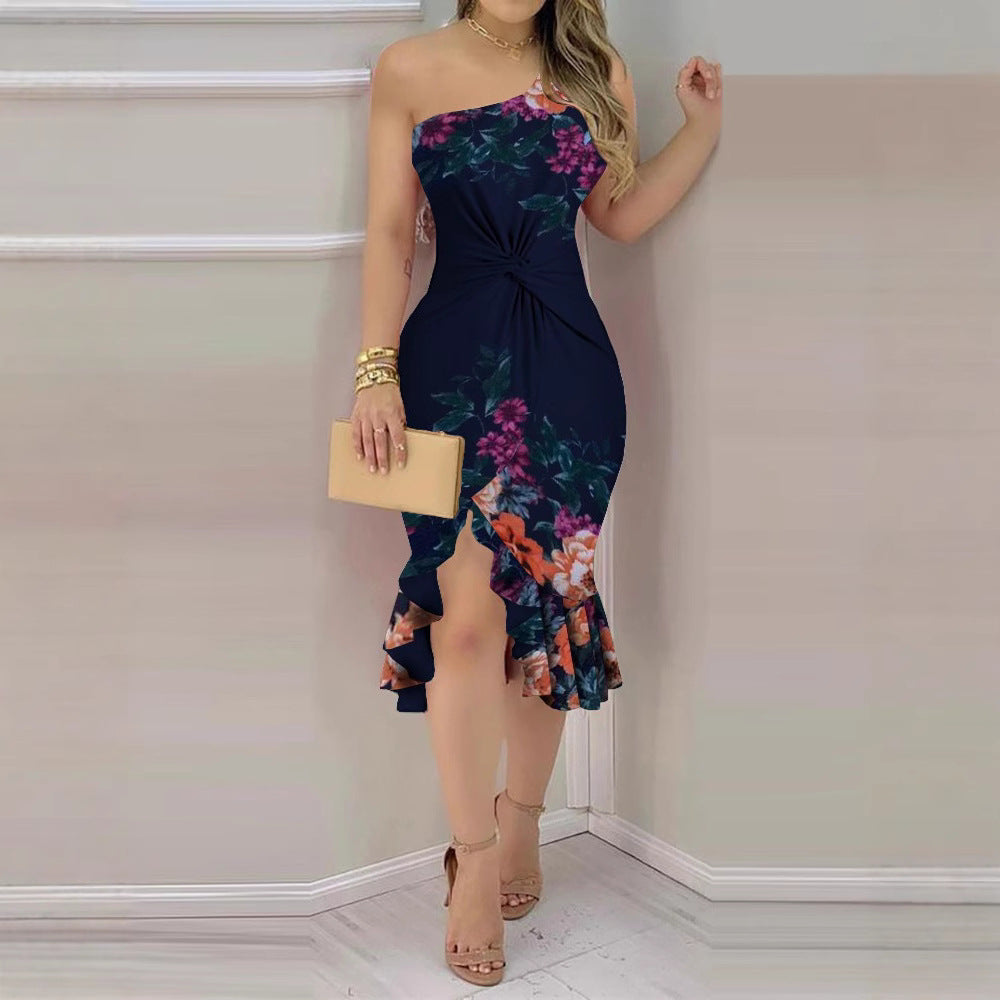 Damen Elegantes asymmetrisches Blumenkleid mit fließendem Saum und Raffung R&B