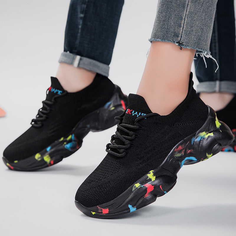 Damen Leichte und atmungsaktive Sneakers mit innovativen Strickdetails