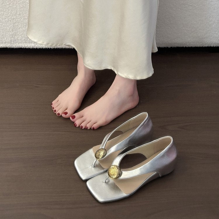 Damen elegante Slingback-Pumps mit hochwertigen Details und komfortablem Absatz R&B